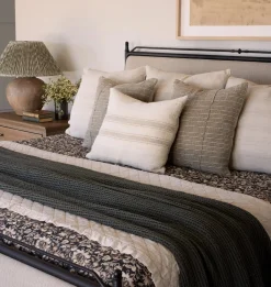 Abbot Blanket