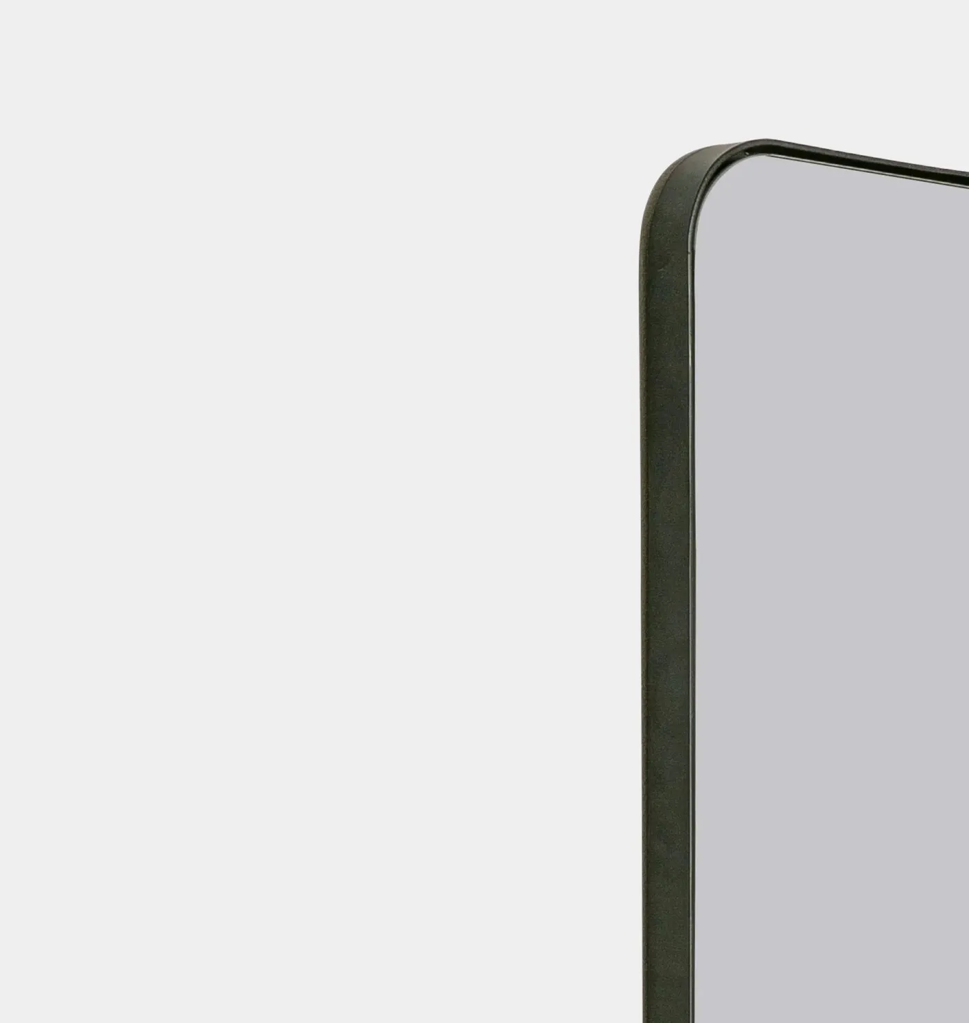 Agudo Mirror