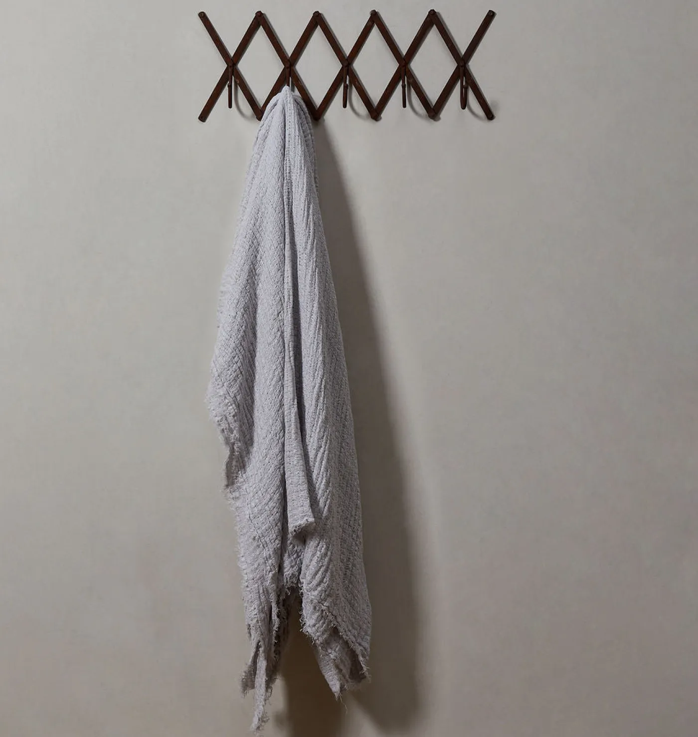 Alba Crushed Linen Blanket
