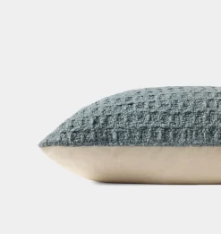 Alinah Pillow