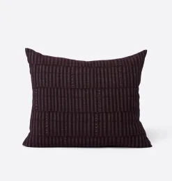 Alistair Vintage Pillow 19" x 22"