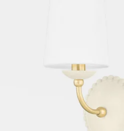 Amelia Sconce