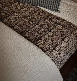 Arrowhead Coverlet