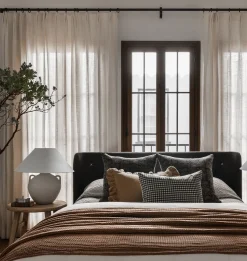 Azela Table Lamp