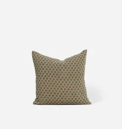 Bailey Pillow 22" x 22"
