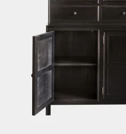 Baird Hutch