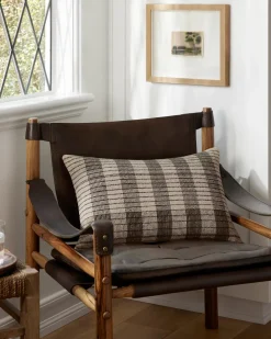 Bernadino Pillow