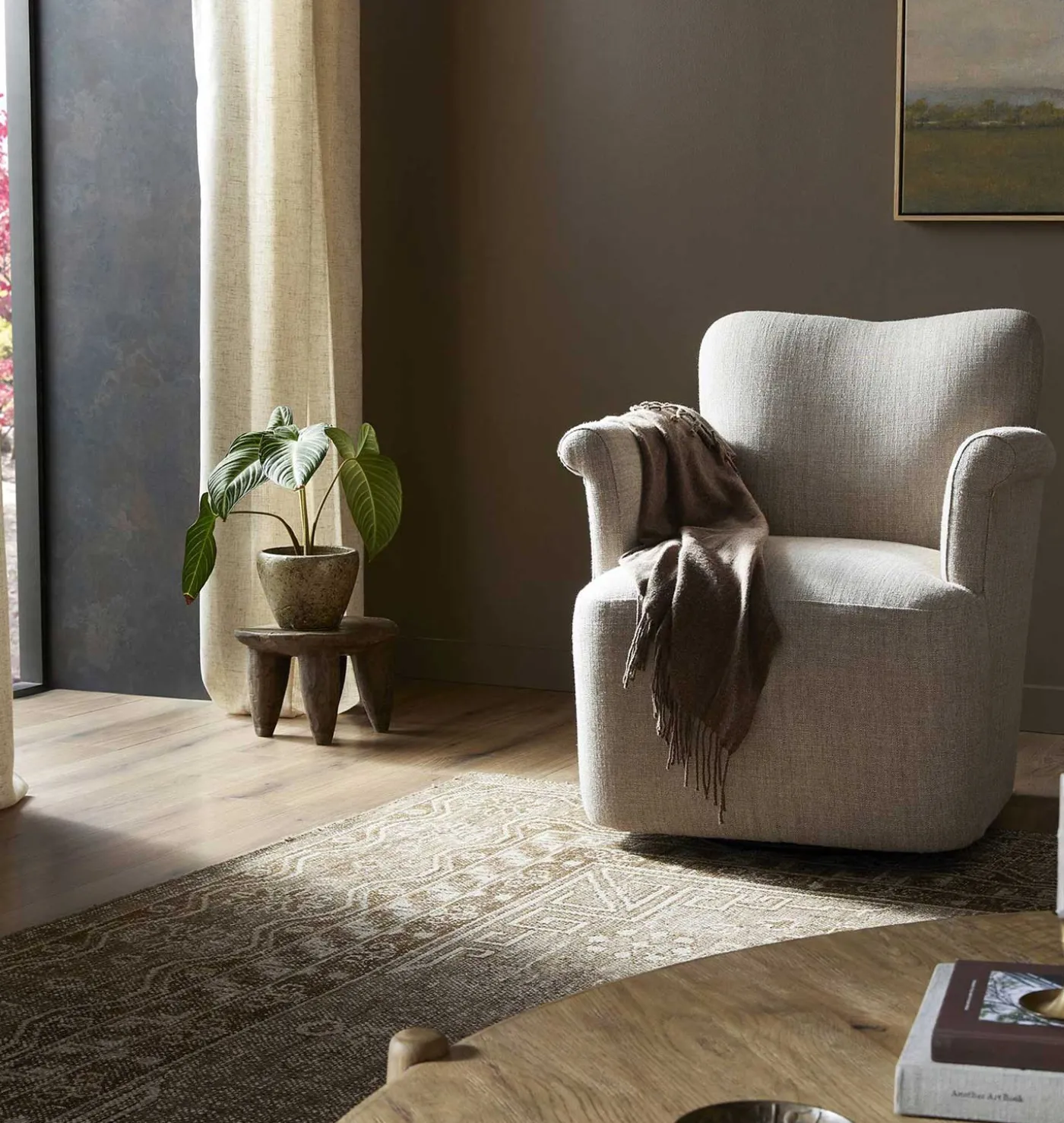 Camellia Swivel Chair