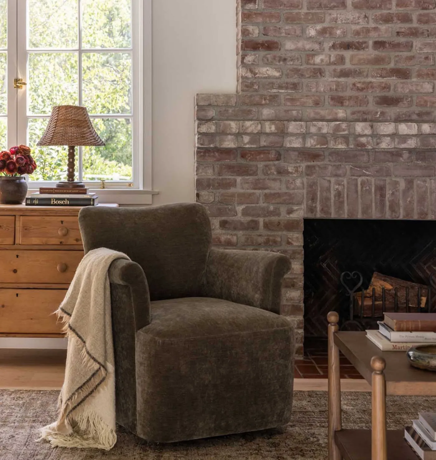Camellia Swivel Chair