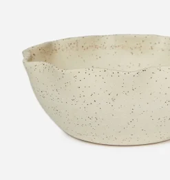 Ceramic Scalloped Bowl