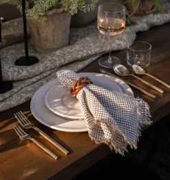 Claire Fringe Napkin