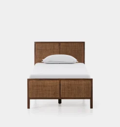 Cobain Bed