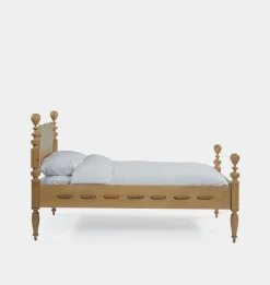 Cory Bed