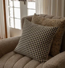 Daisy Lounge Chair