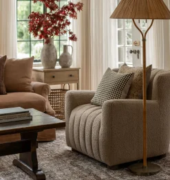 Daisy Lounge Chair