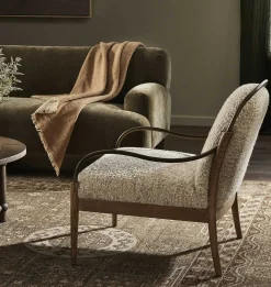 Demi Lounge Chair