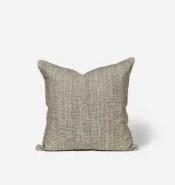 Esther Pillow 22" x 22"