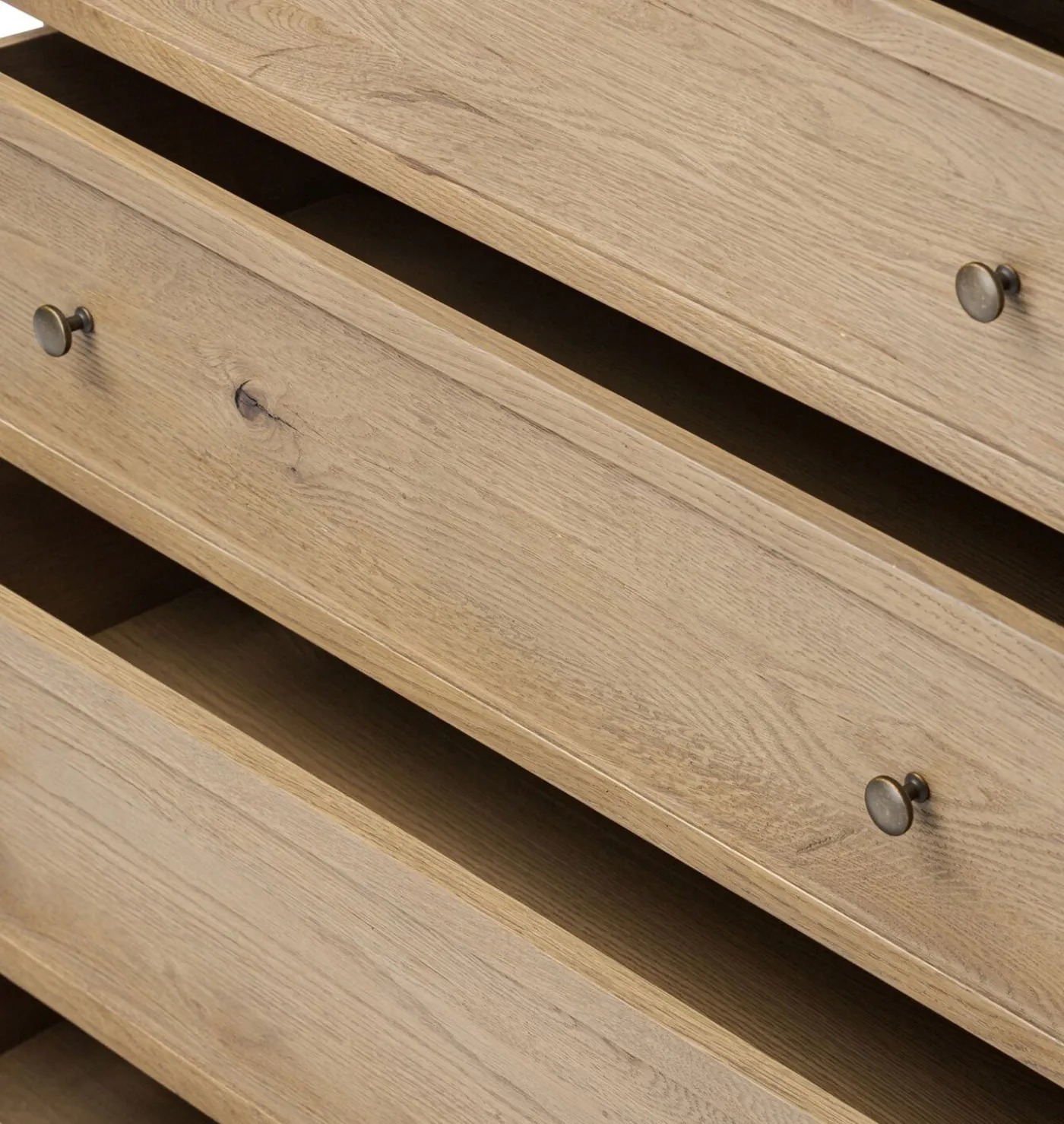 Geoffrey 4 Drawer Dresser