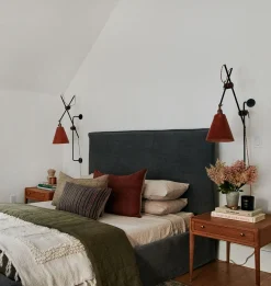 Grace Articulating Wall Sconce
