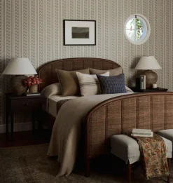 Gretta Bed
