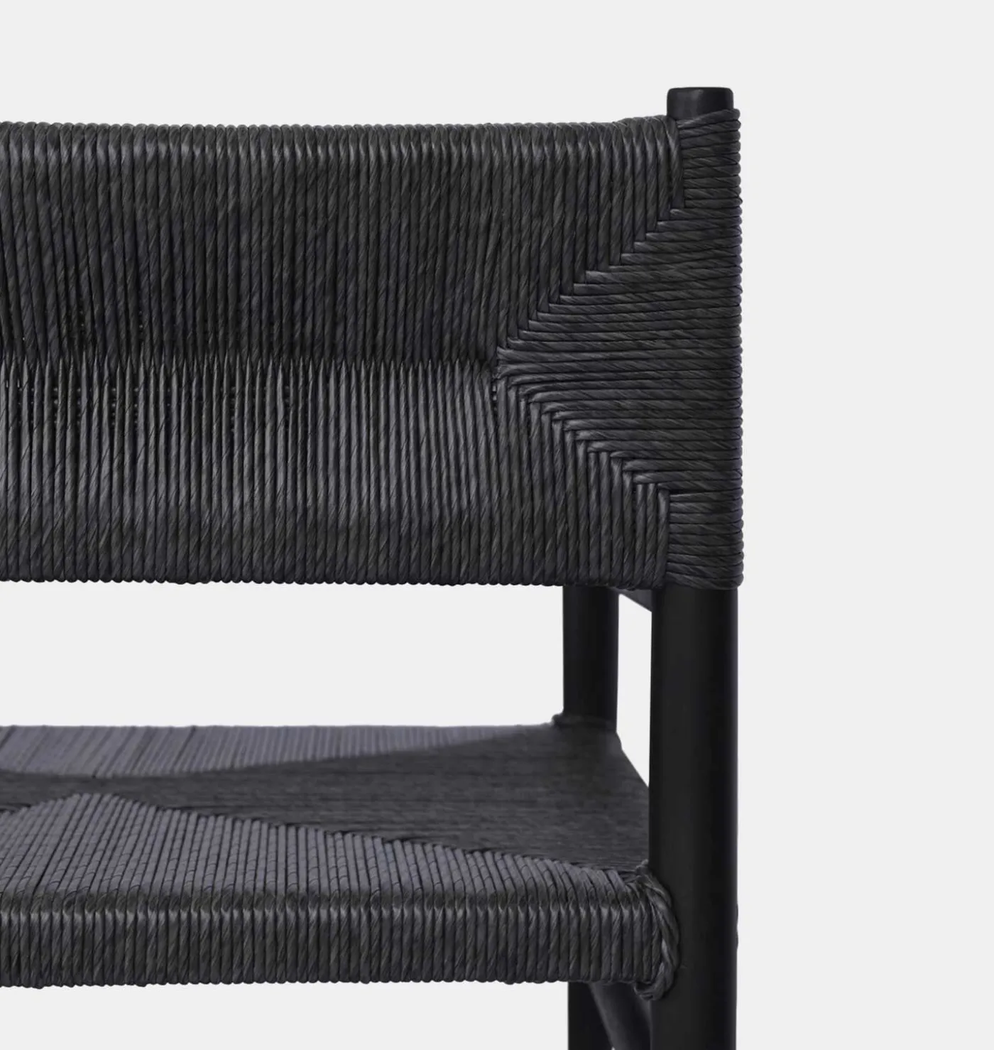 Grove Outdoor Lounge Chair