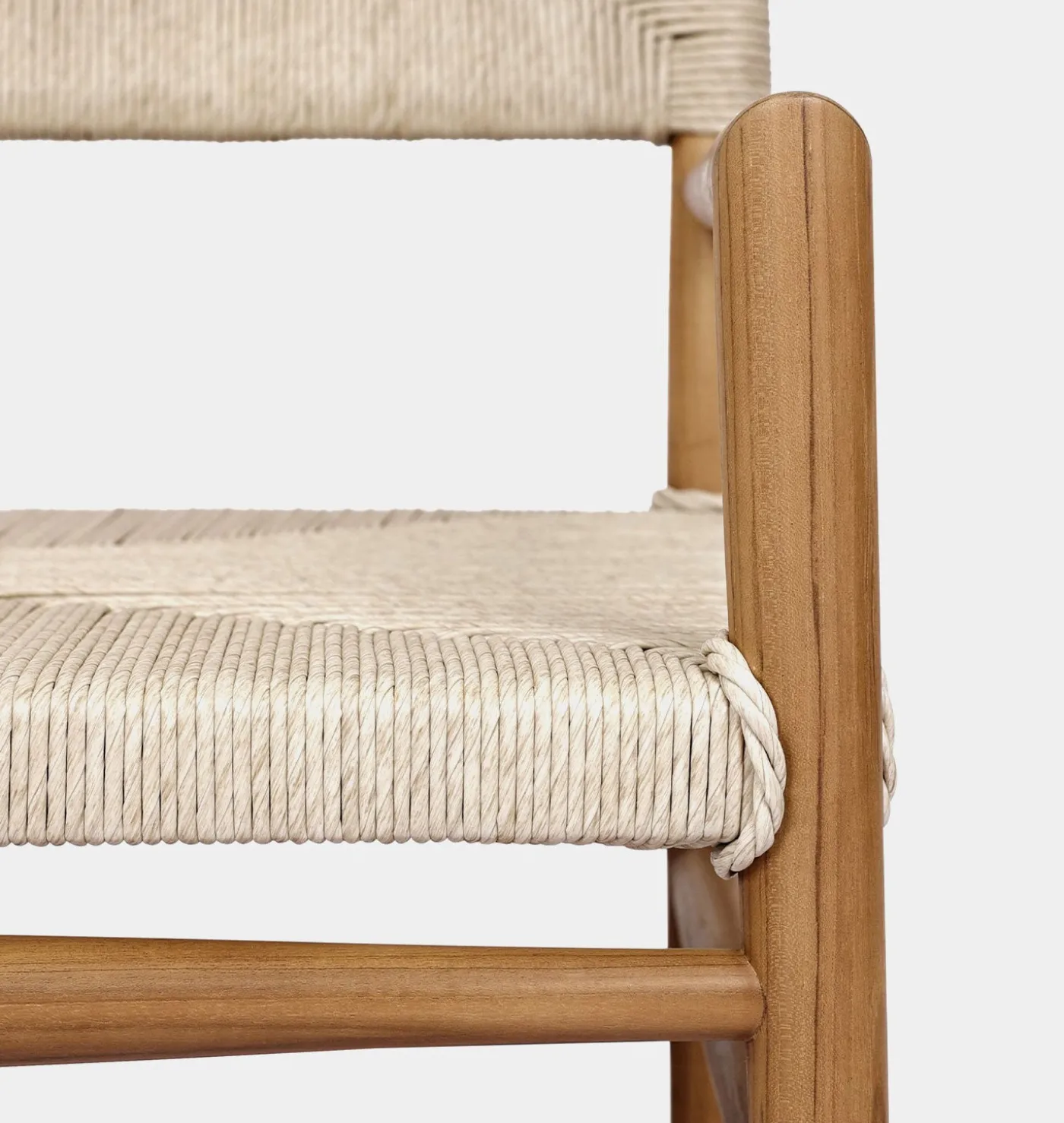 Grove Outdoor Lounge Chair