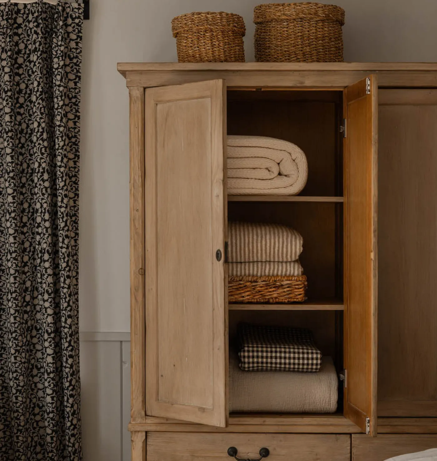 Indio Lidded Basket