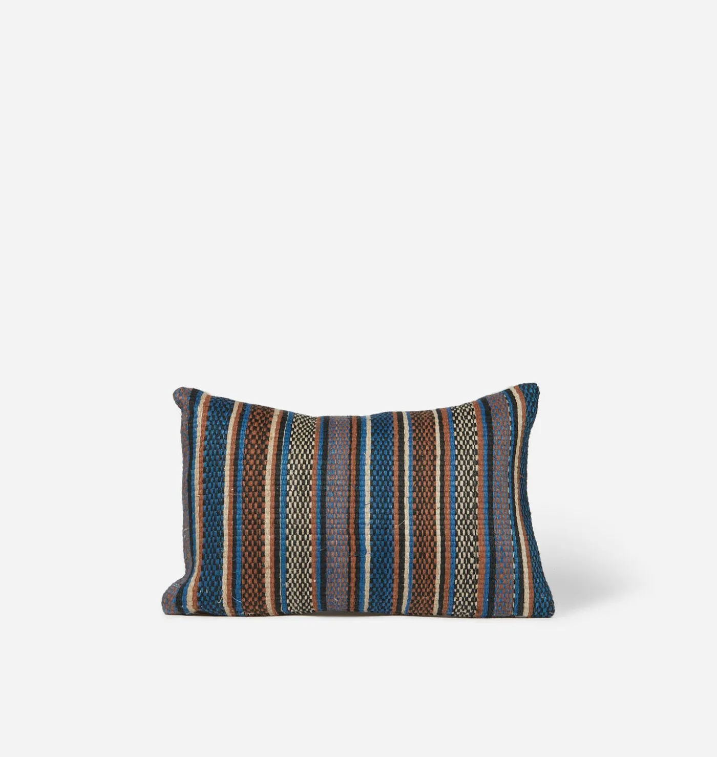 Kai Vintage Lumbar Pillow 14" x 21"