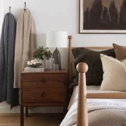 Kanan Side Table