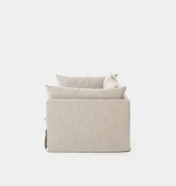 Kelby Chaise