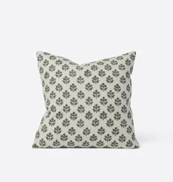 Kellan Vintage Pillow 18" x 18"