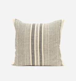 Kent Pillow 22" x 22"