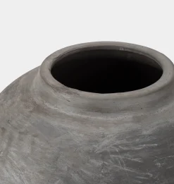 Kyros Clay Vessel
