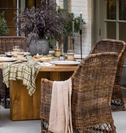 Laurel Oversized Throw Blanket