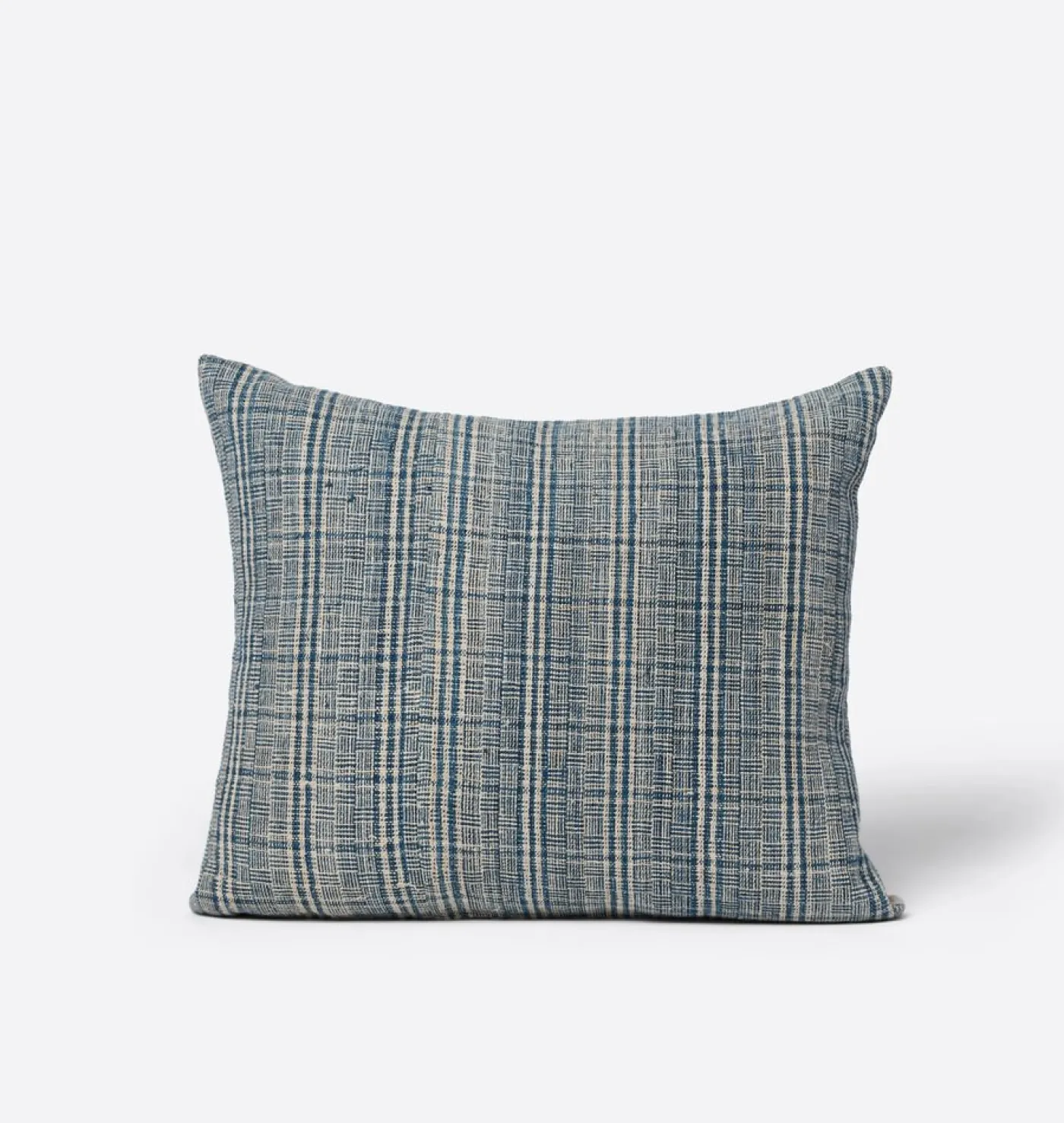 Lea Vintage Pillow 20" x 24"