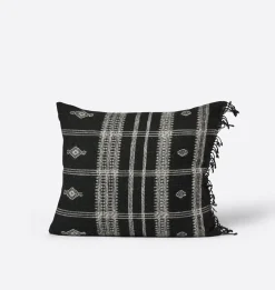 Leonora Vintage Pillow 19" x 22"