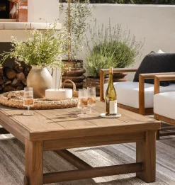 Lumi Outdoor Coffee Table