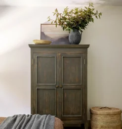Mara Armoire