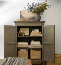 Mara Armoire