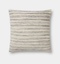 Marielle Pillow