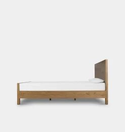 Modesto Bed