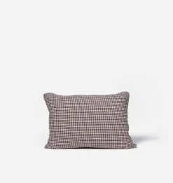 Morely Pillow 16" x 22"