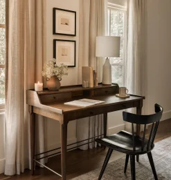 Ollie Desk
