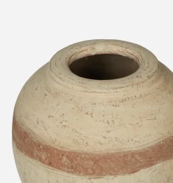 Paisleigh Vessel