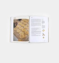 Pasta: The Spirit and Craft of Italy's Greatest Food, with Recipes