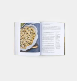 Pasta: The Spirit and Craft of Italy's Greatest Food, with Recipes