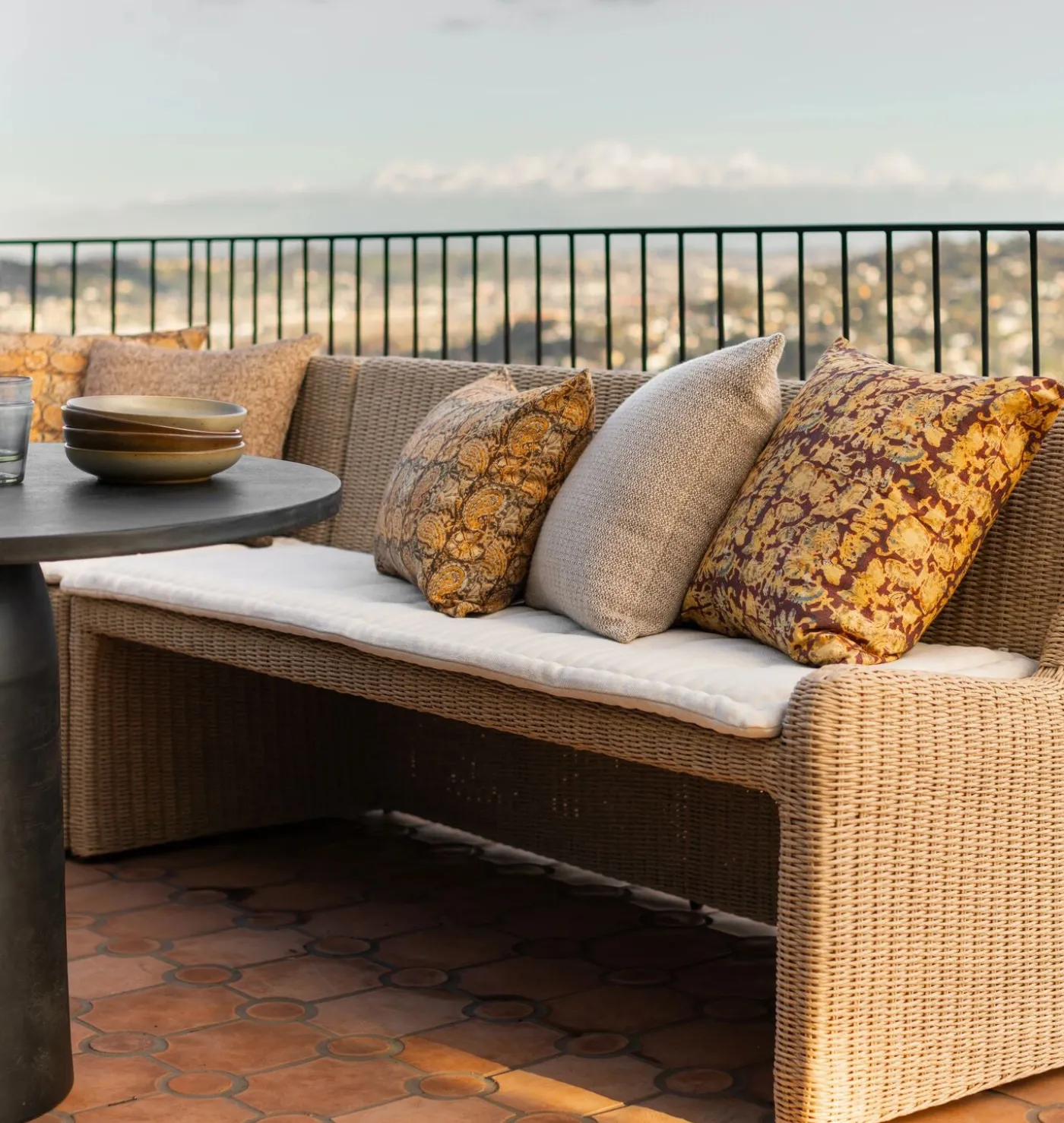 Ravi Indoor / Outdoor Pillow