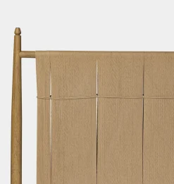 Richard Natural Rush Bed