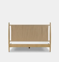Richard Natural Rush Bed