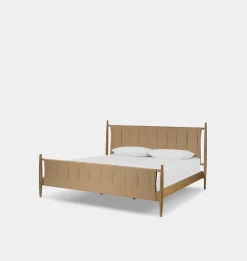 Richard Natural Rush Bed